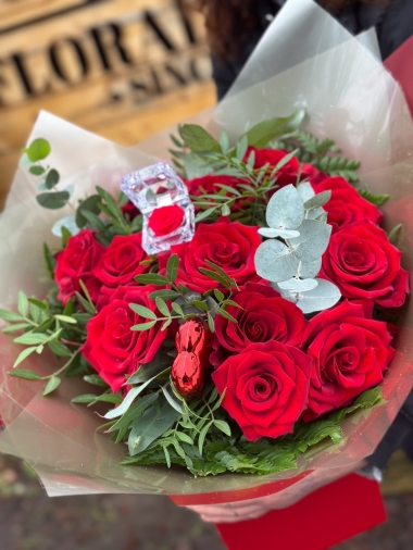 flower-bouquet-instagram-delivery-manchester-oldham