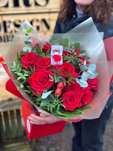 flower-bouquet-instagram-delivery-manchester-oldham