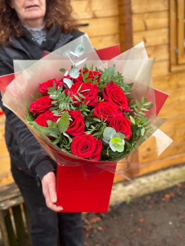 flower-bouquet-instagram-delivery-manchester-oldham